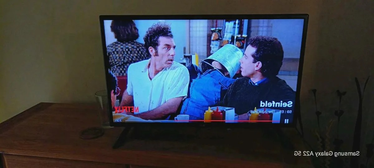 32 inch SMART TV