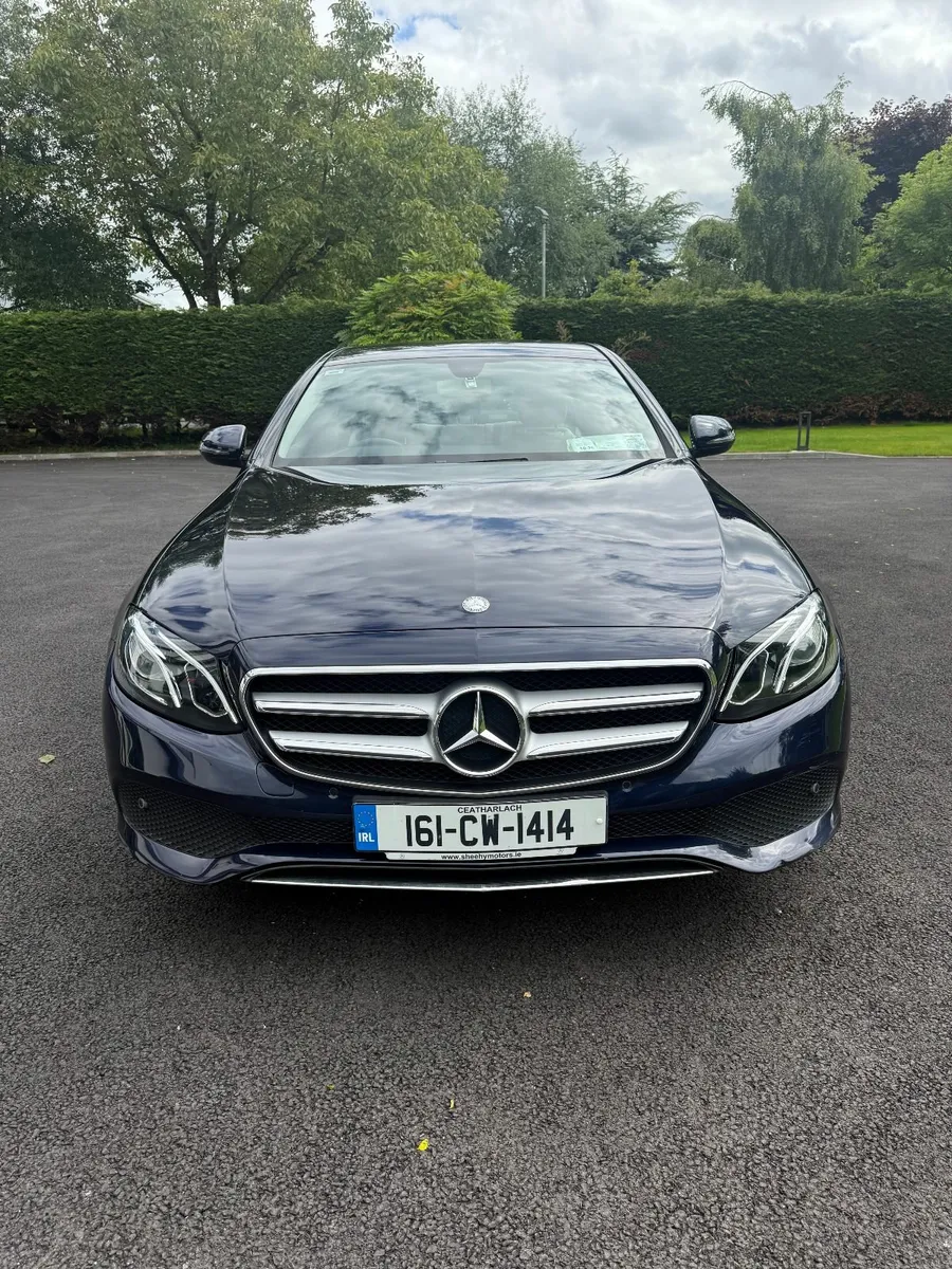 MERCEDES-BENZ E220d Avantgarde 2016 - Image 3