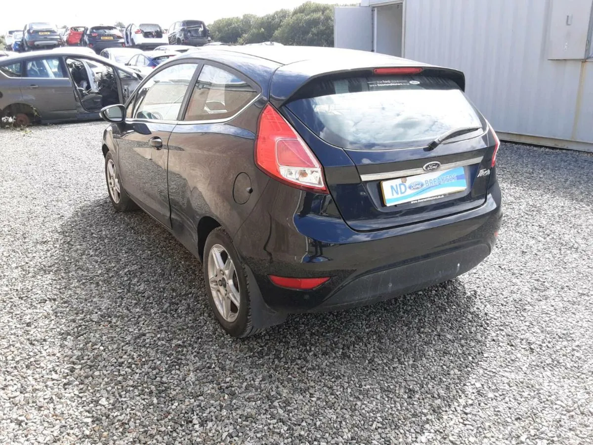 2013 ford fiesta for breaking - Image 1