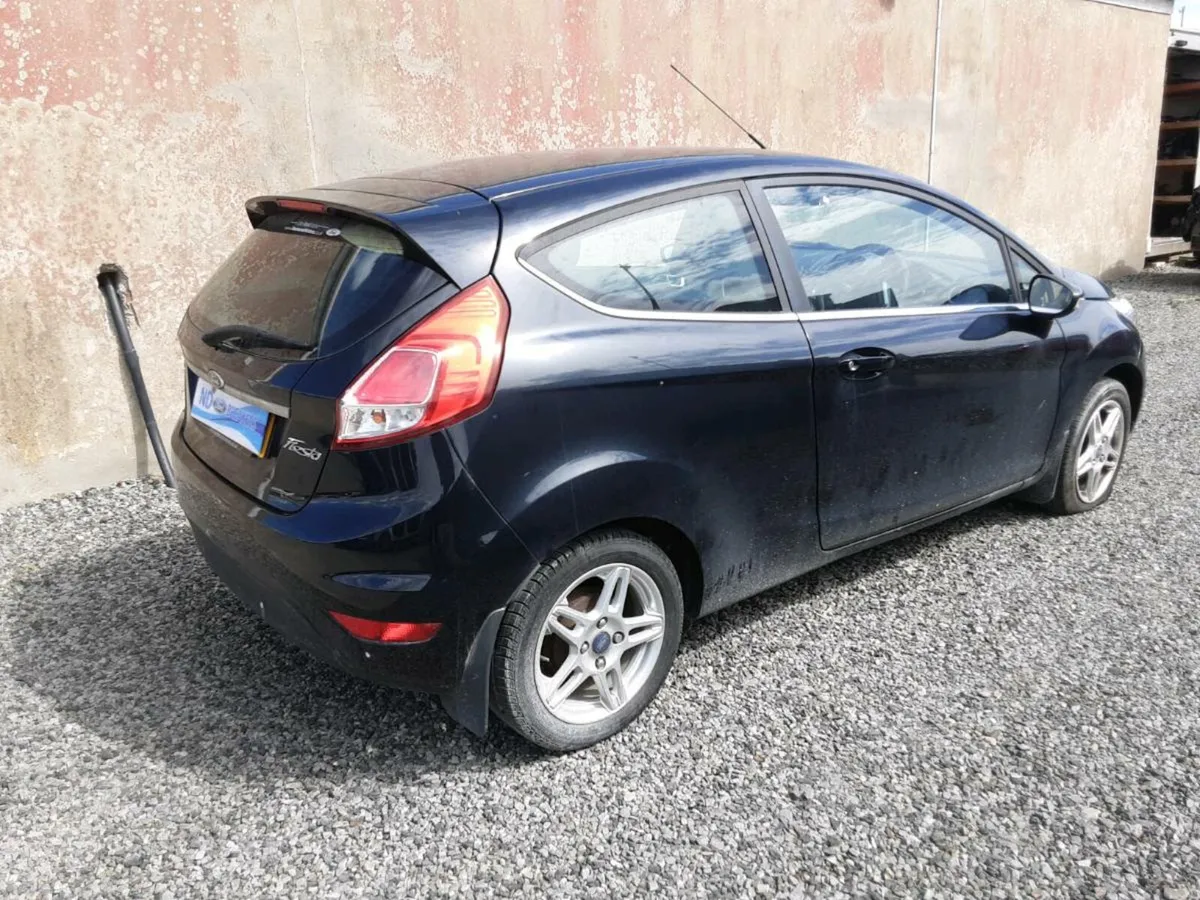 2013 ford fiesta for breaking - Image 2