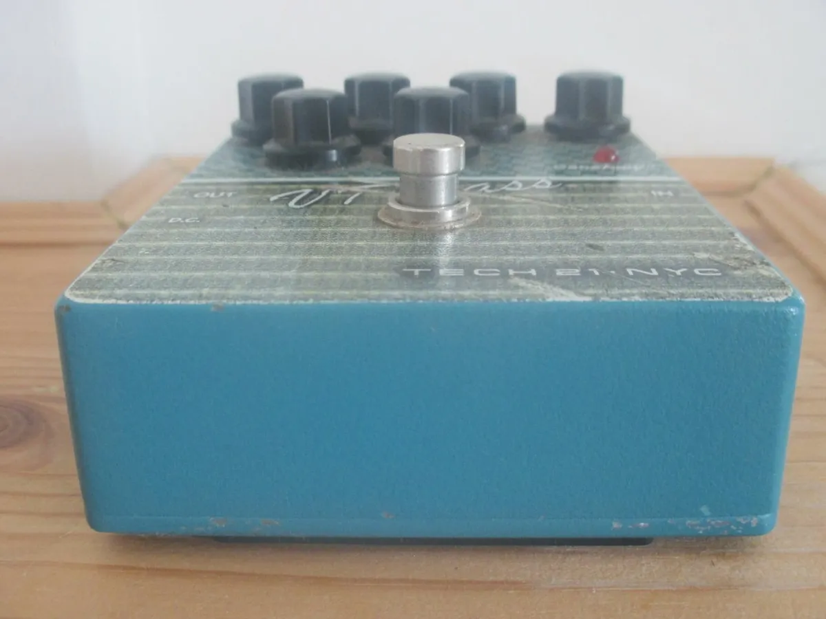 Tech 21 Sansamp VT Bass Pedal - Image 4