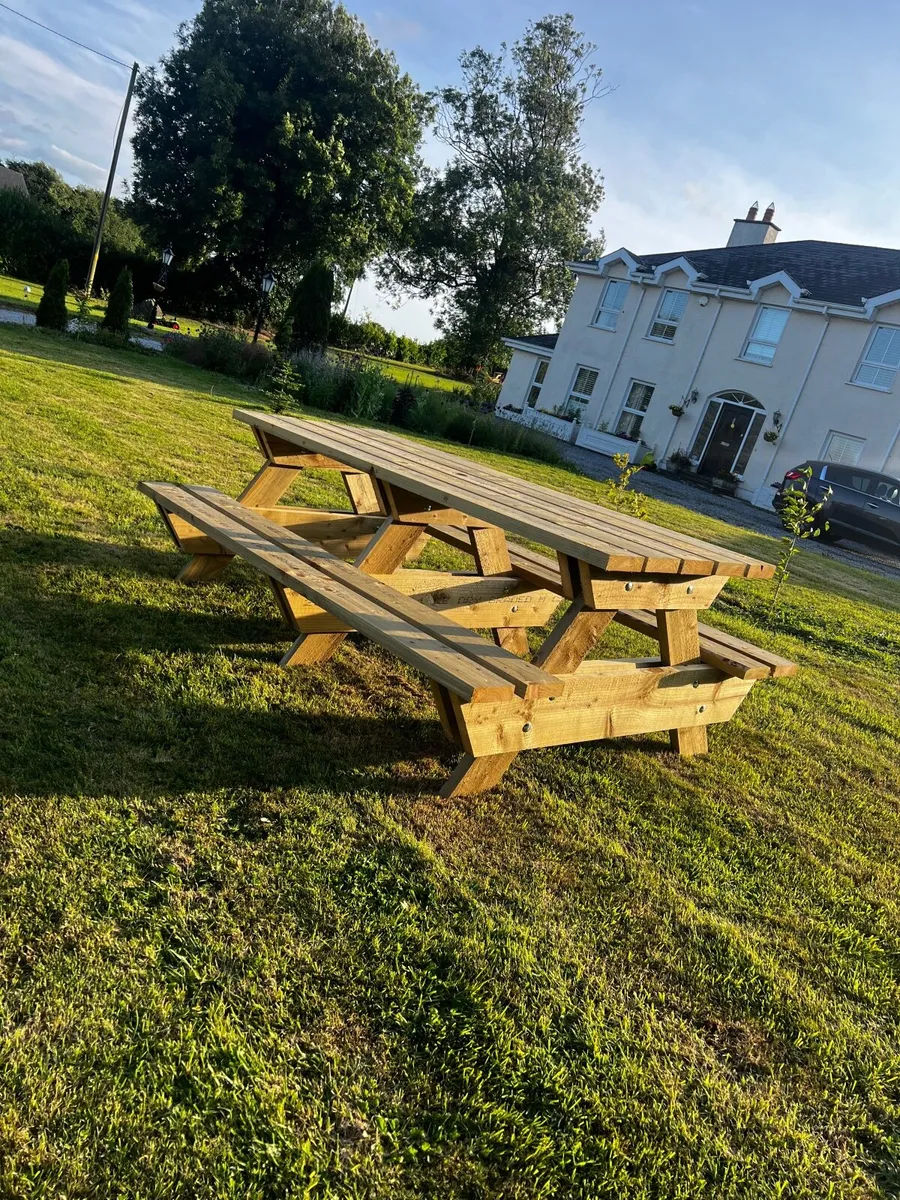 Picnic table 8ft - Image 1