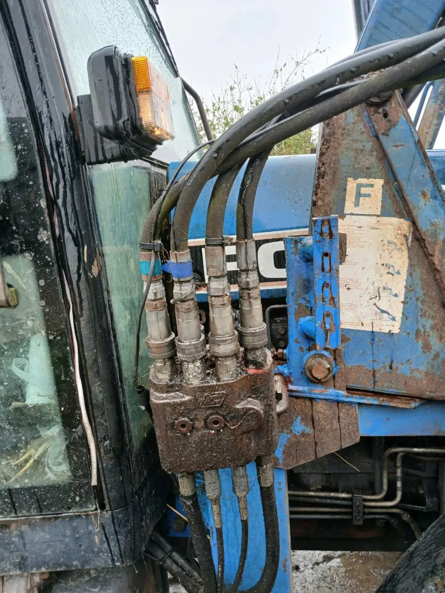 New holland - Image 2