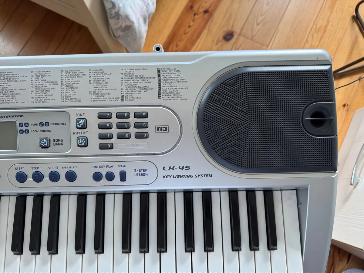 Casio LK-45 Electronic Keyboard with Stand - Image 3