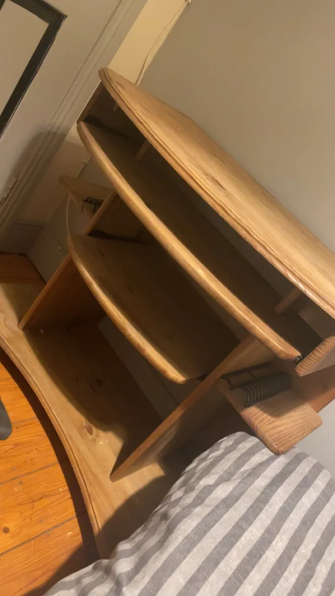 Mexican pine computer table and chair - Image 3