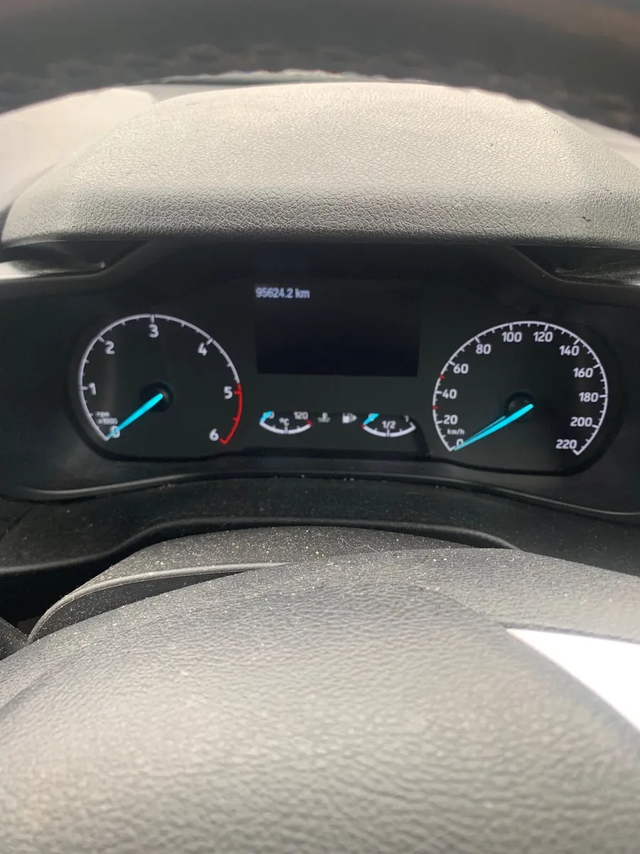 Ford Transit connect 2020 - Image 2