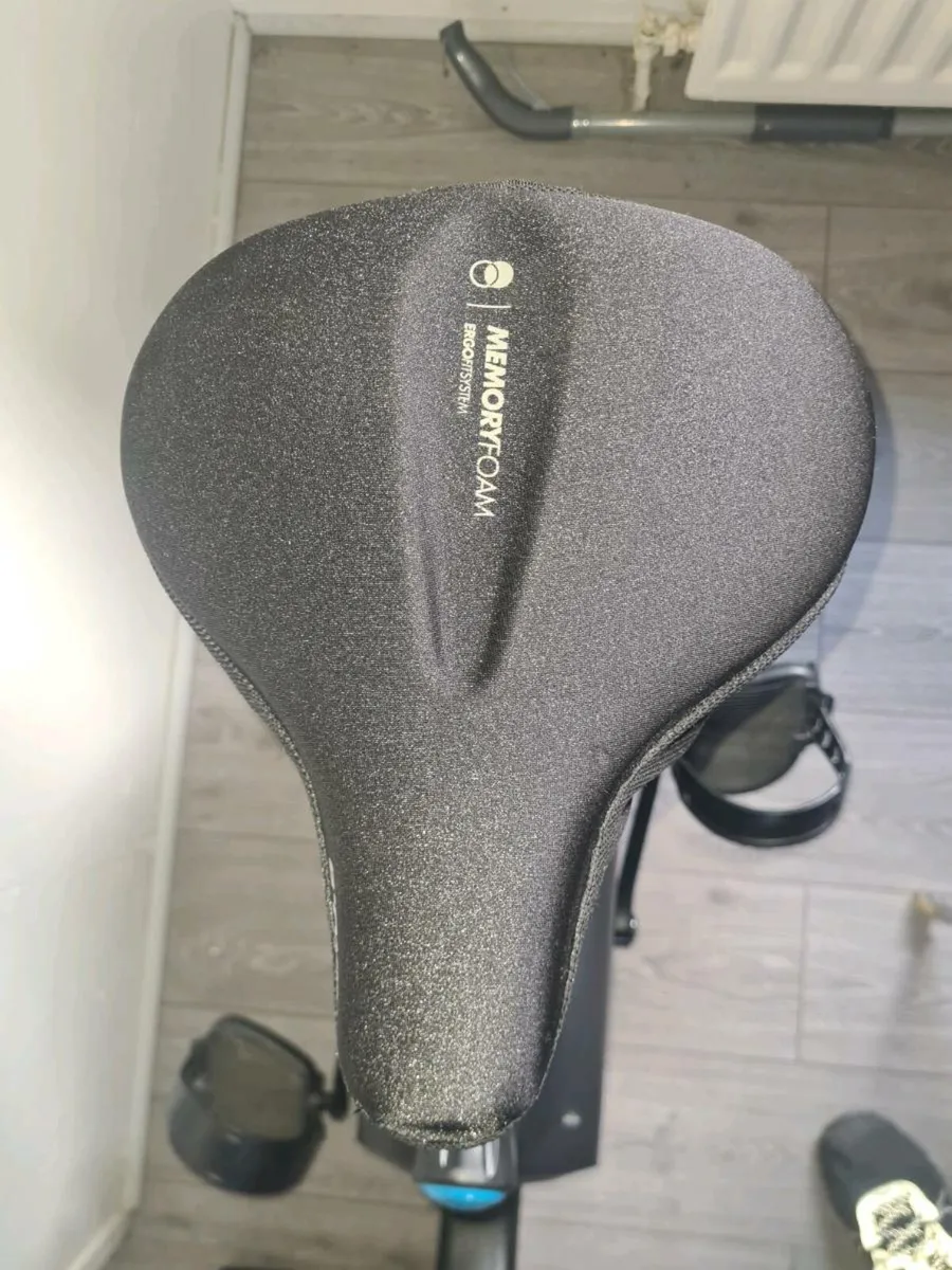 Digital exercise bike - Image 4