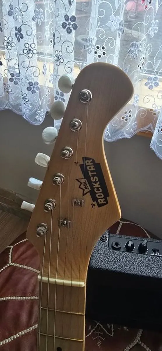 Junior Electric Guitar - Image 4