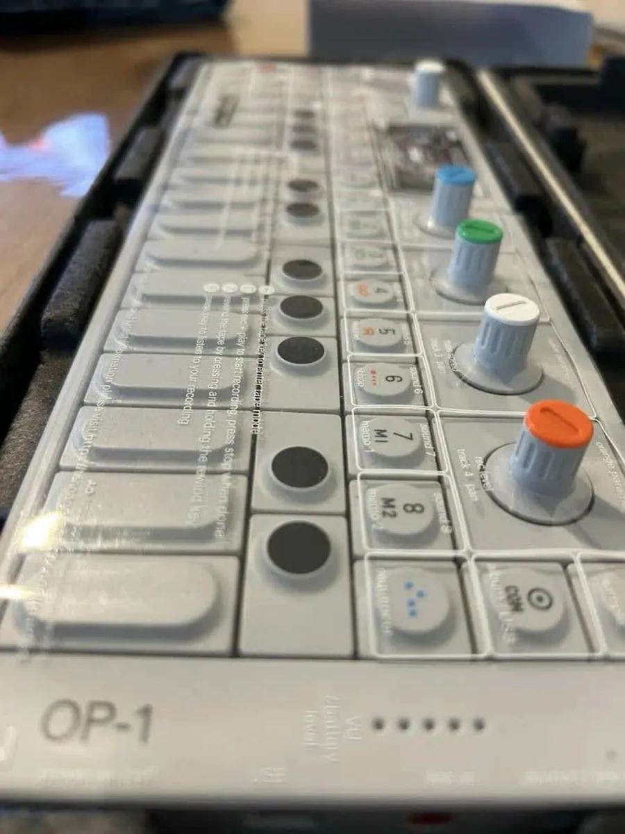 Teenage Engineering OP-1 - Image 3