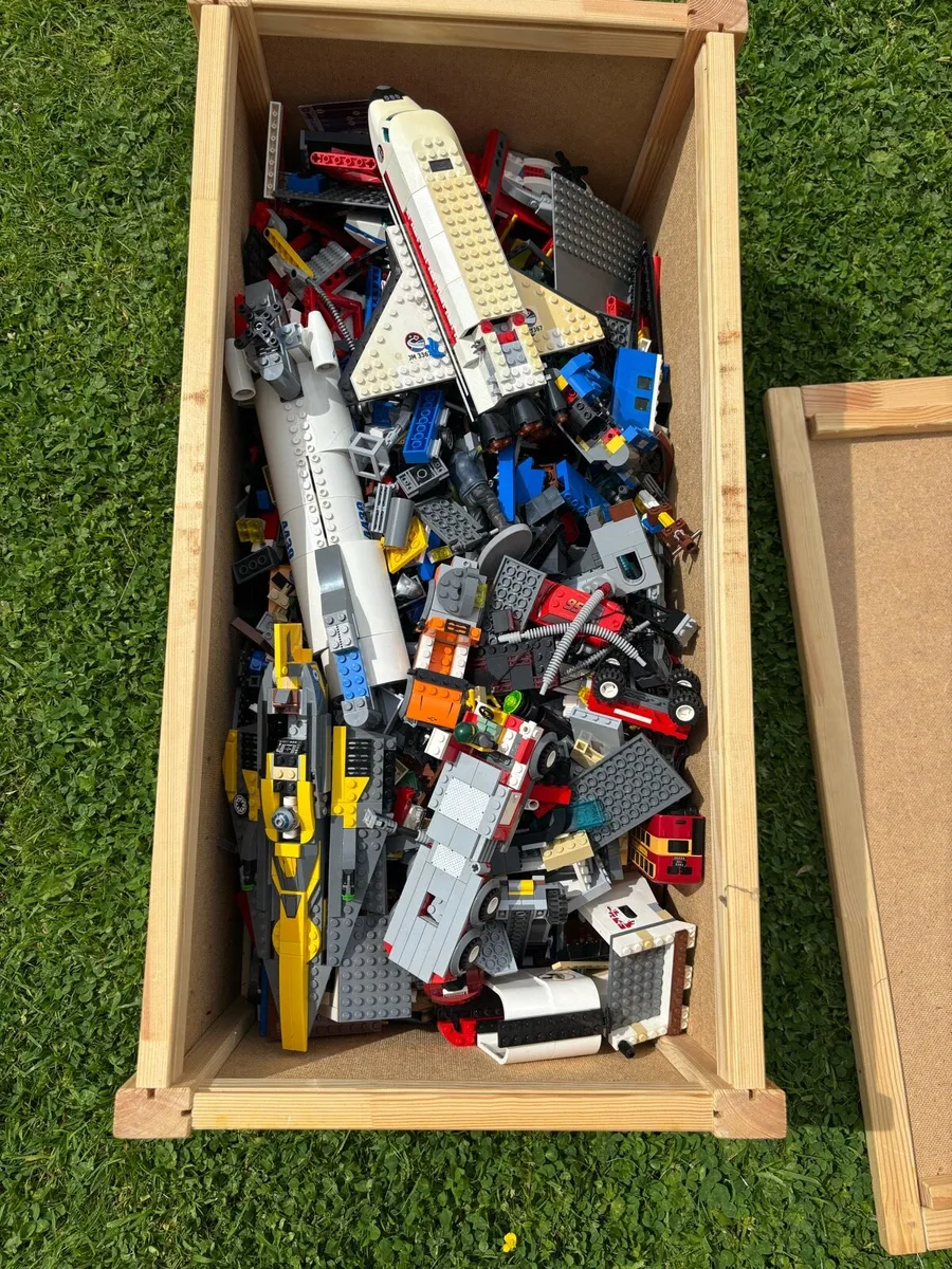 Lego - Image 2