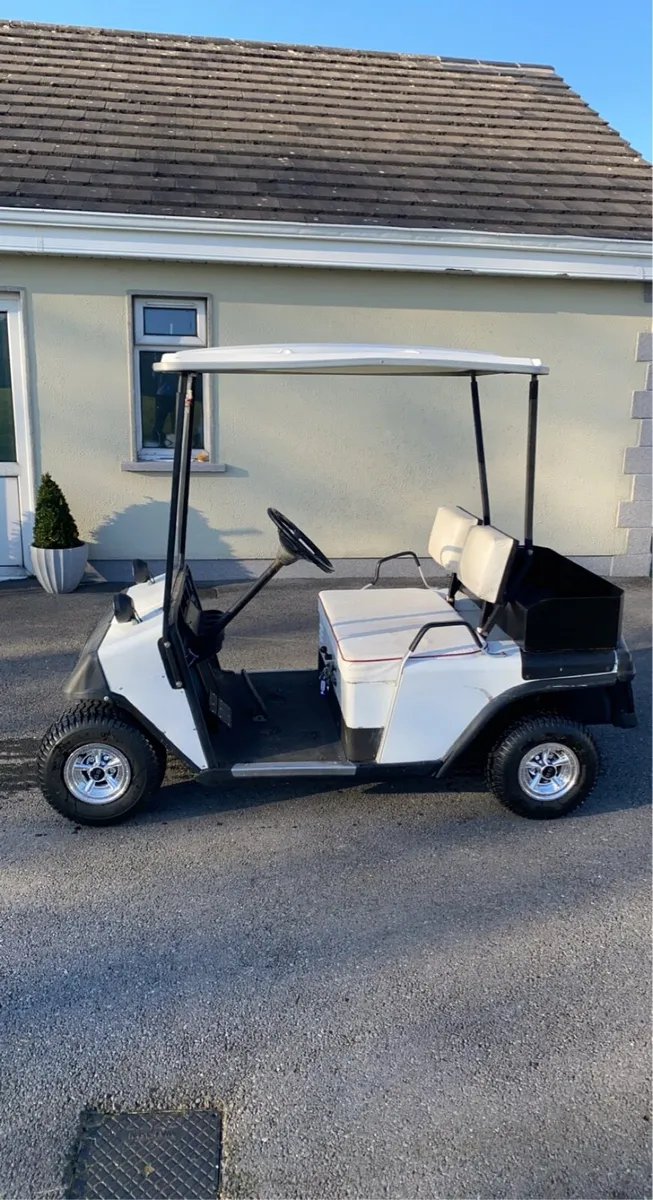 Ez-go petrol golf buggy - Image 2