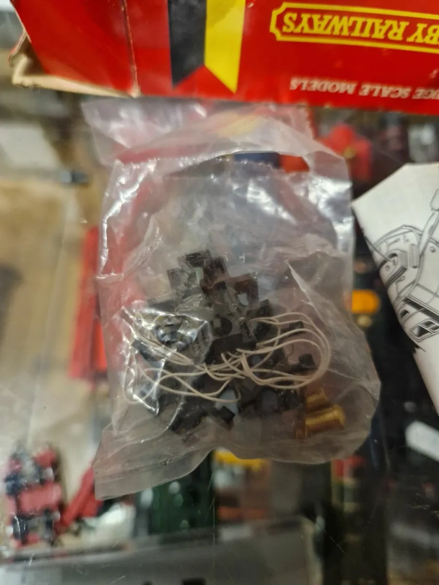 Hornby Triang OO Lighting Unit - Image 1