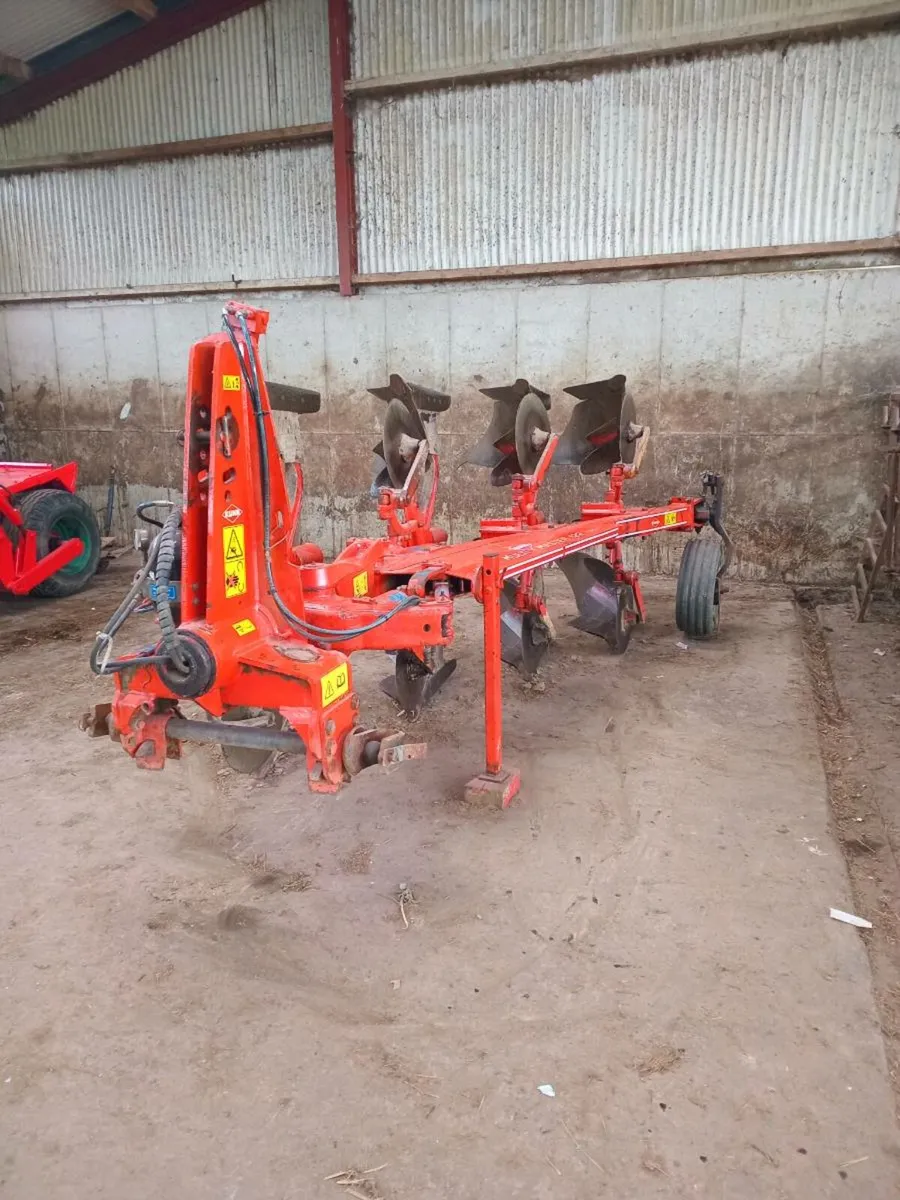 Kuhn Multi Master 122 4 furrow plough - Image 3