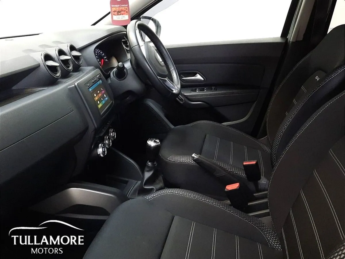 Dacia Duster 1.5 Blue dCi 115 Prestige - Image 4