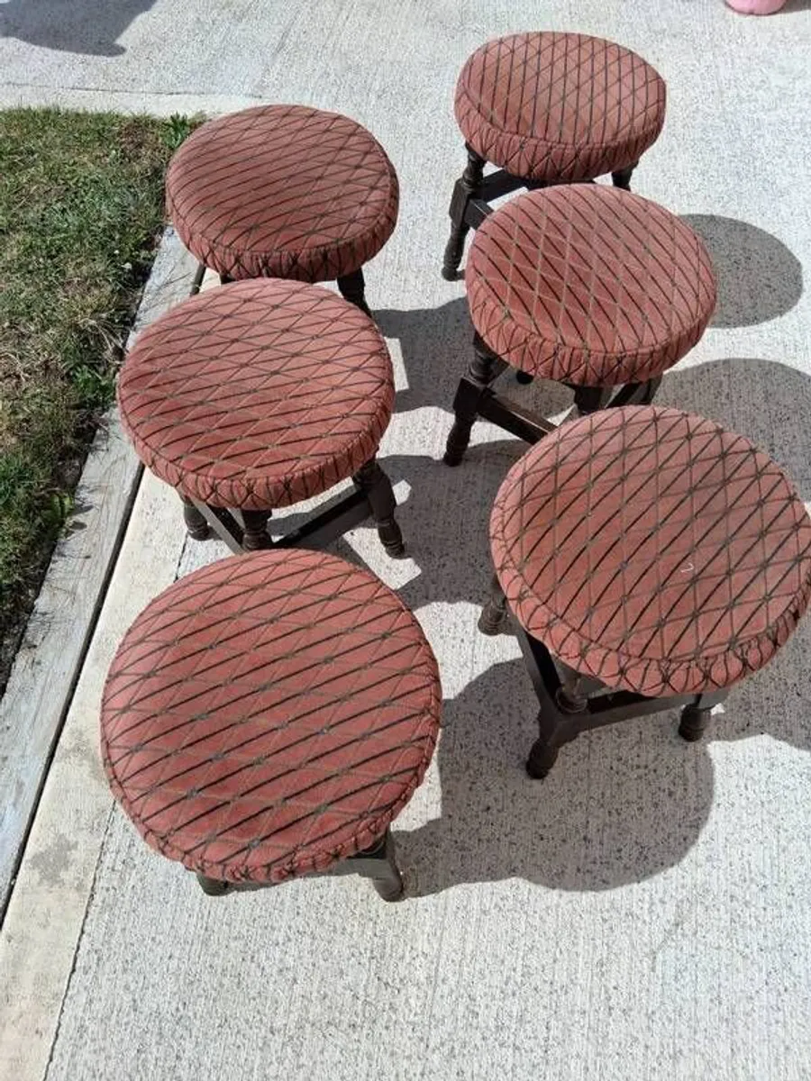 Tables/Stools - Image 3