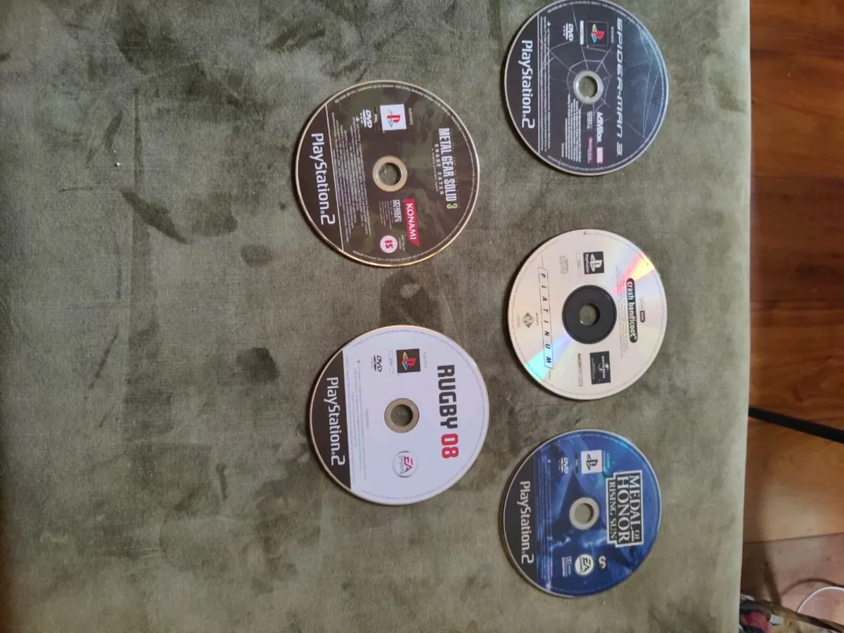 PlayStation 2 slim with memory cards and games - Image 2