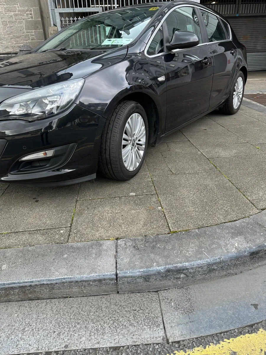 Opel Astra - Image 4