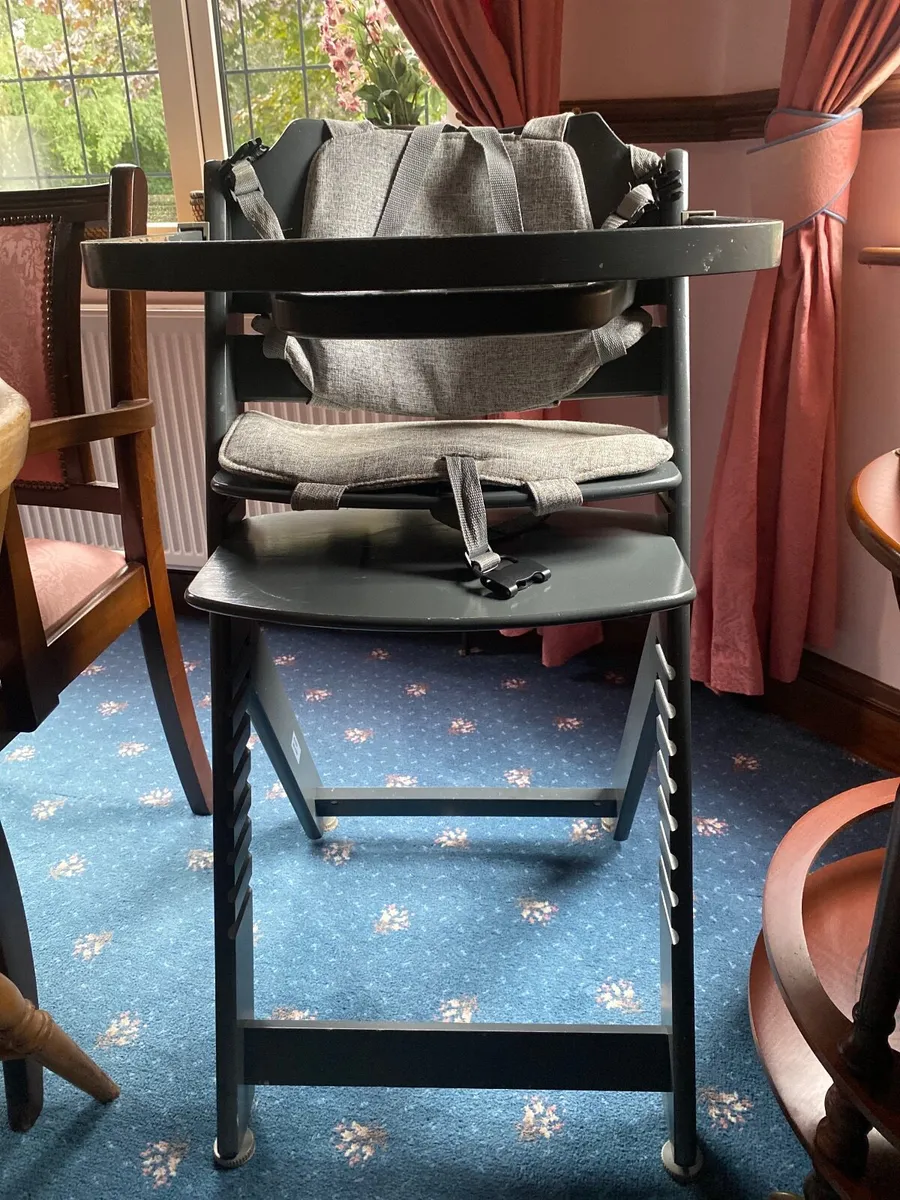 Wooden Baby high chair - Image 3