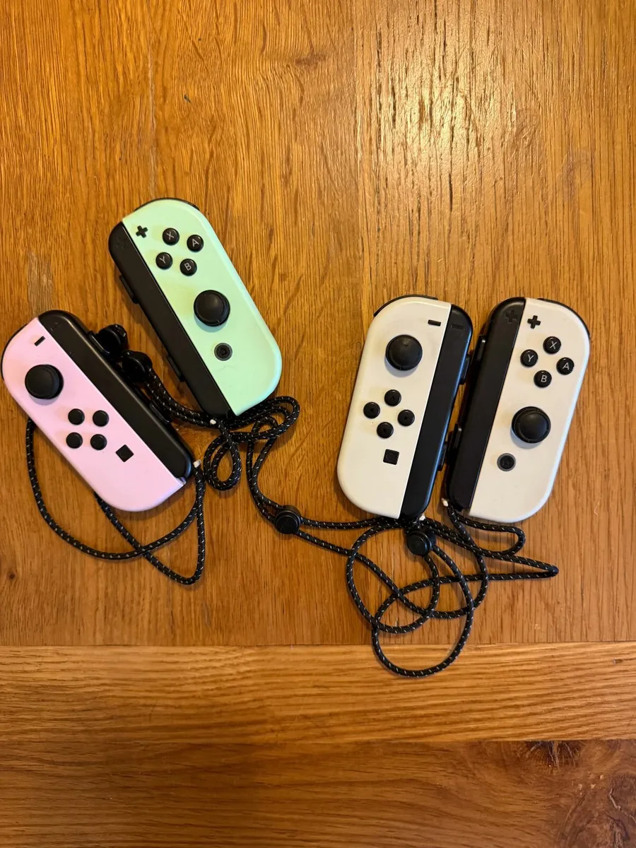 Nintendo OLED Switch with accessories - Image 3