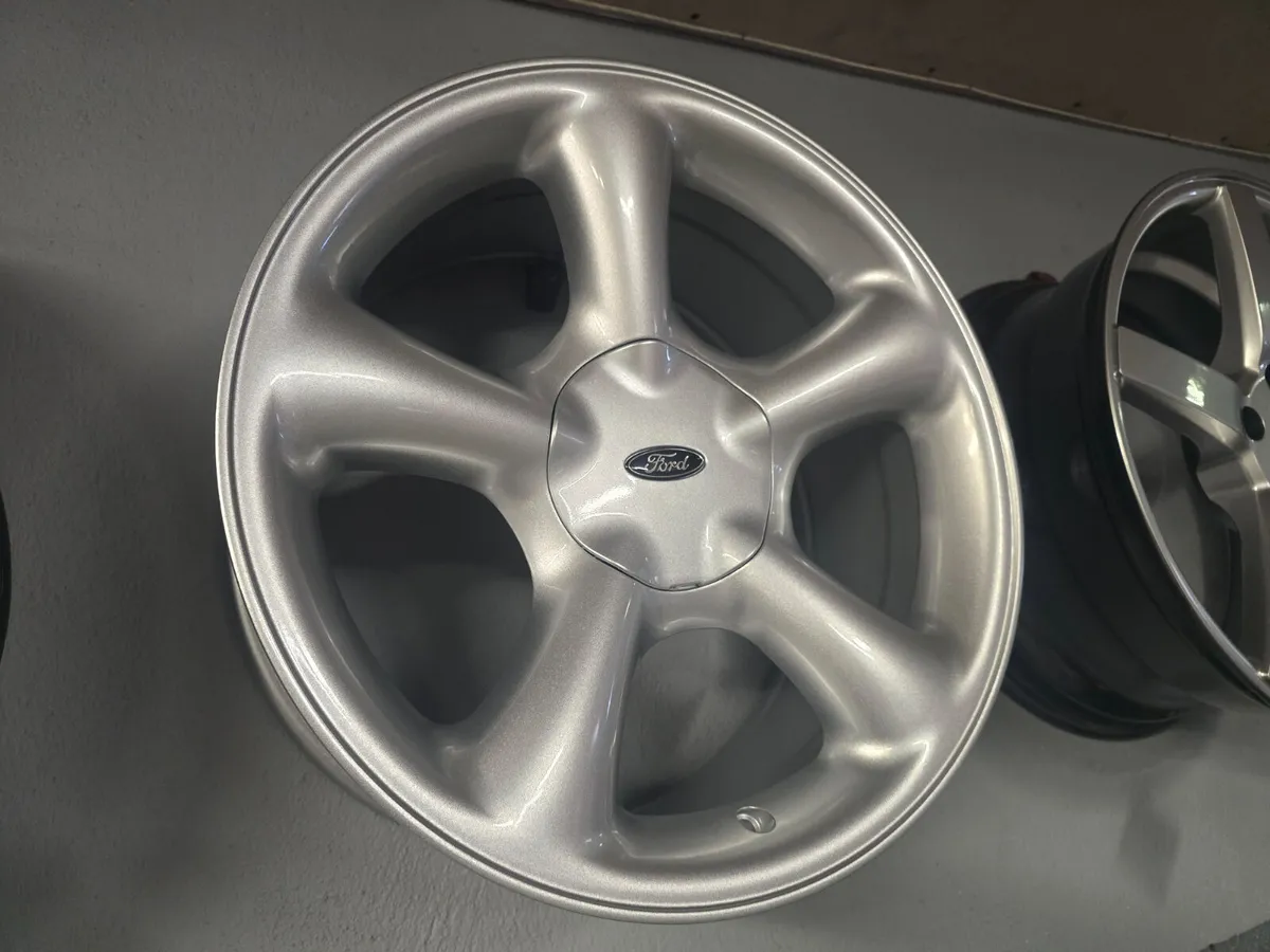 **Special** 17" Cosworth Style - Image 1