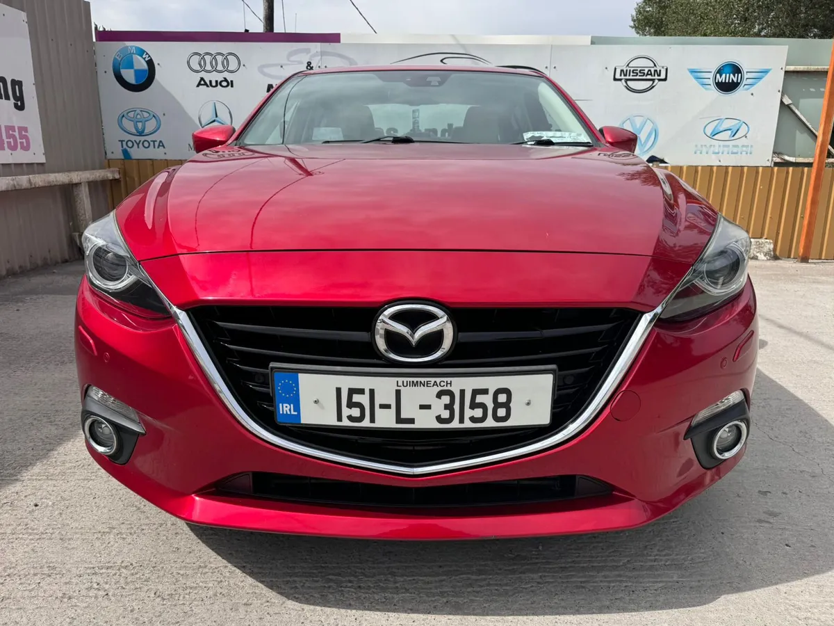151 Mazda 3 2.2D PLATINUM Low Miles Warranty - Image 3