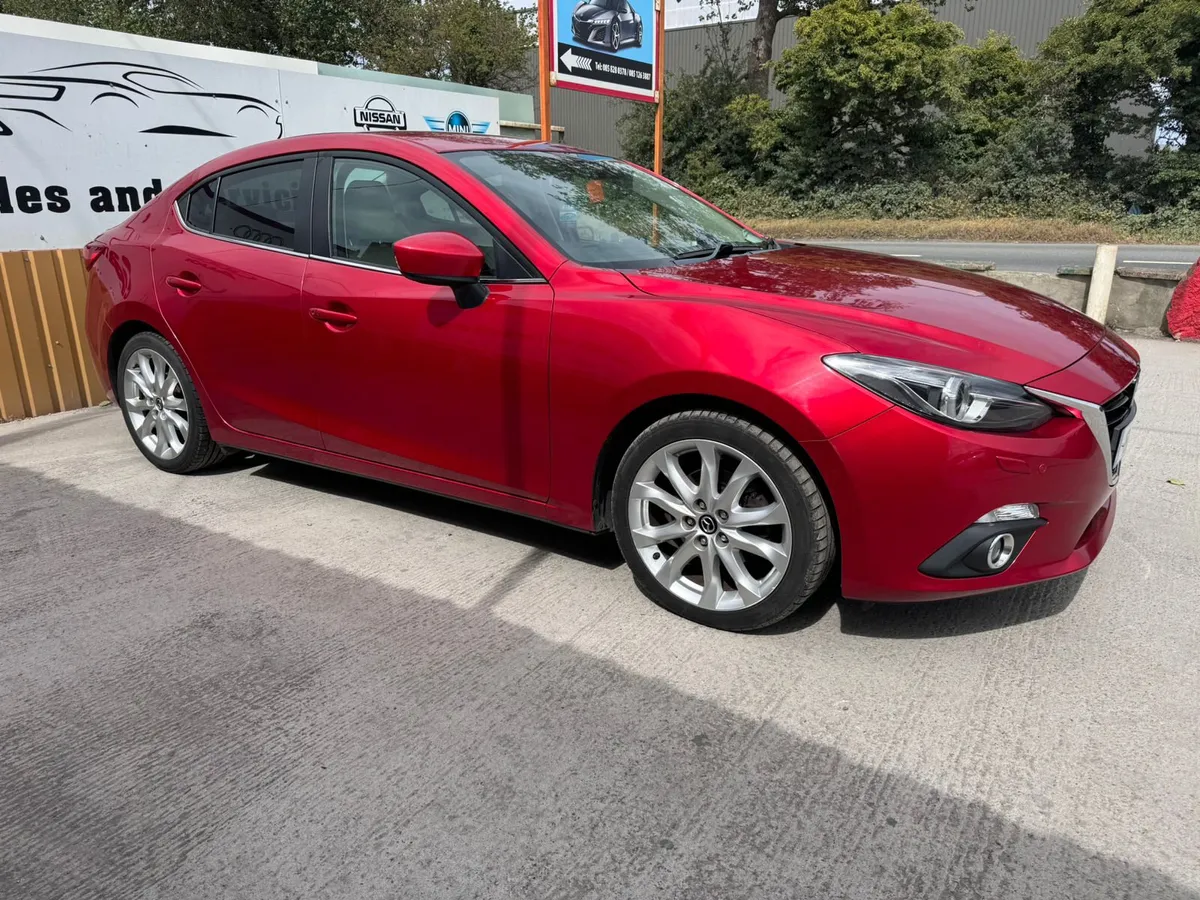 151 Mazda 3 2.2D PLATINUM Low Miles Warranty - Image 4