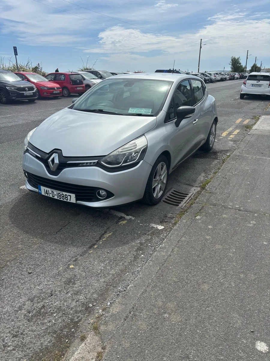 Renault Clio - Image 1