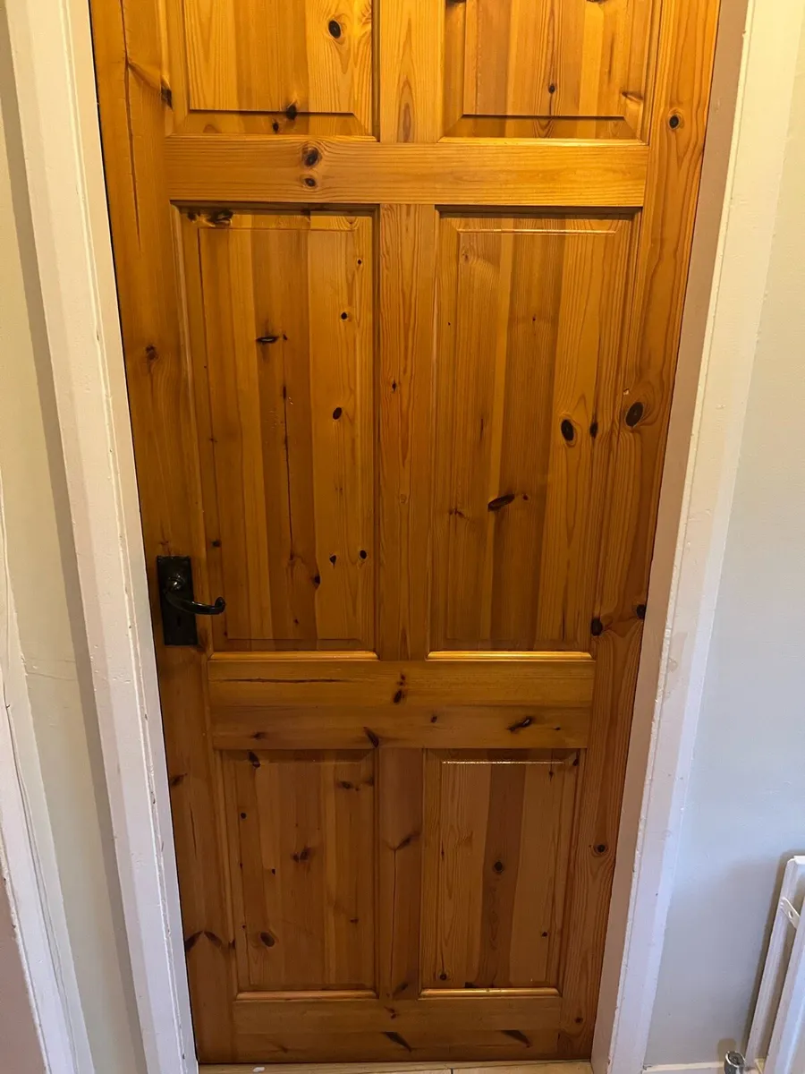 Pine Internal doors - Image 2