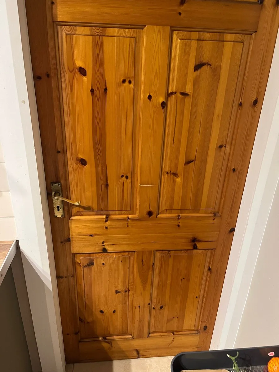 Pine Internal doors - Image 3