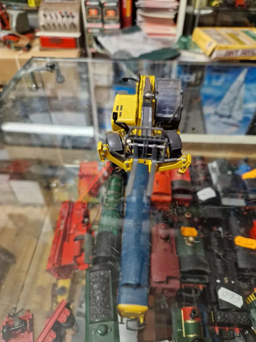 Corgi Universal Hobbies Teleporter 1.50 - Image 1