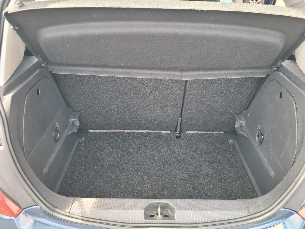 Opel Corsa 2012 - Image 2