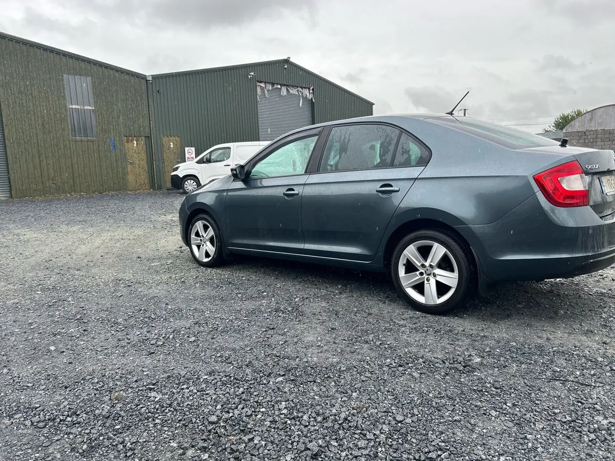 2017 Skoda rapid 1.2 petrol - Image 3