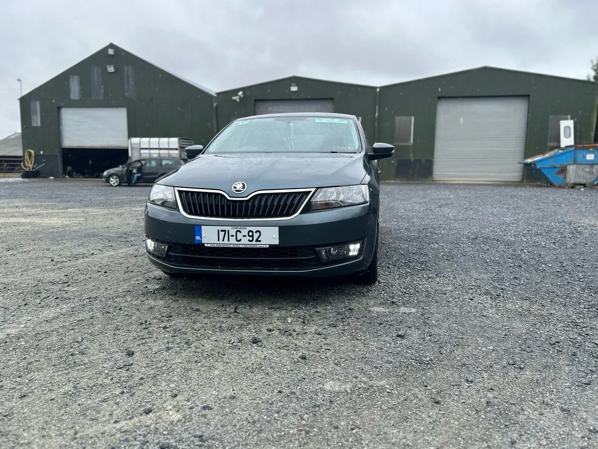 2017 Skoda rapid 1.2 petrol - Image 4