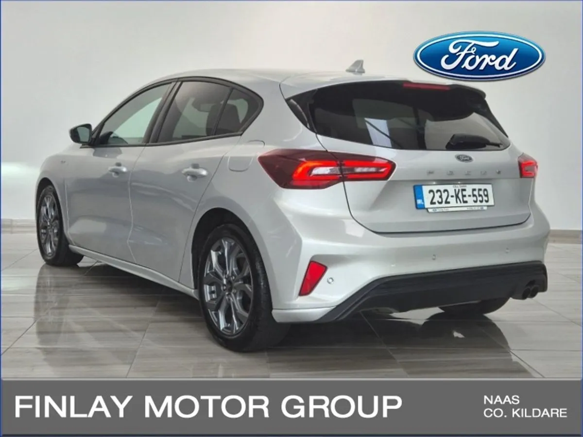 Ford Focus St-line 1.0t 125ps - Image 3