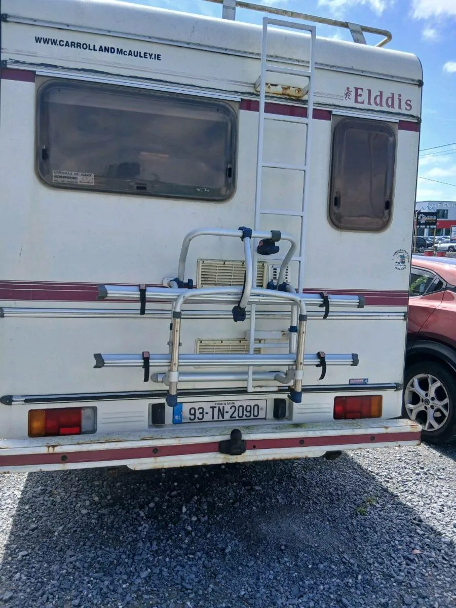 Camper van - Image 2