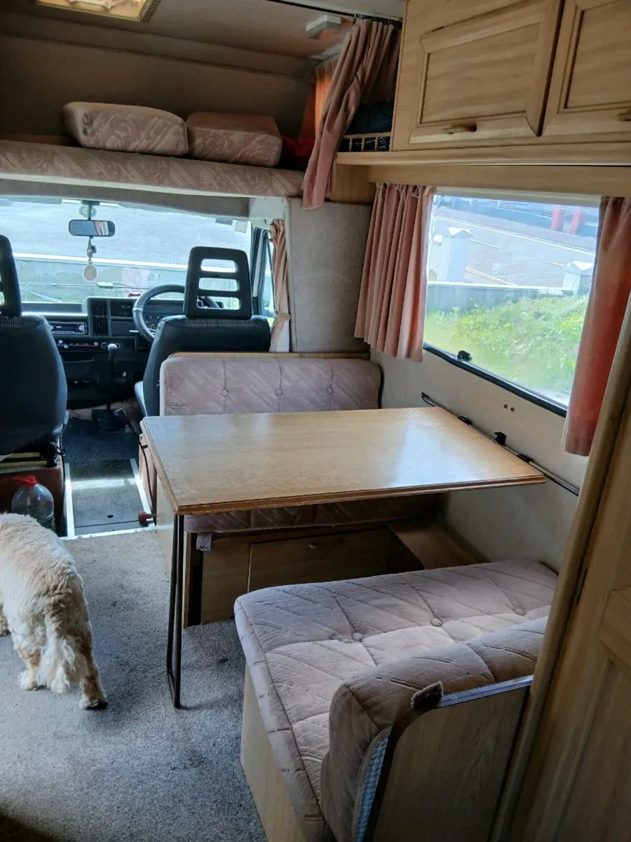 Camper van - Image 3