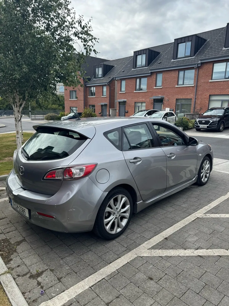 Mazda 3 2011 – Clean, Reliable & Economical - Image 2