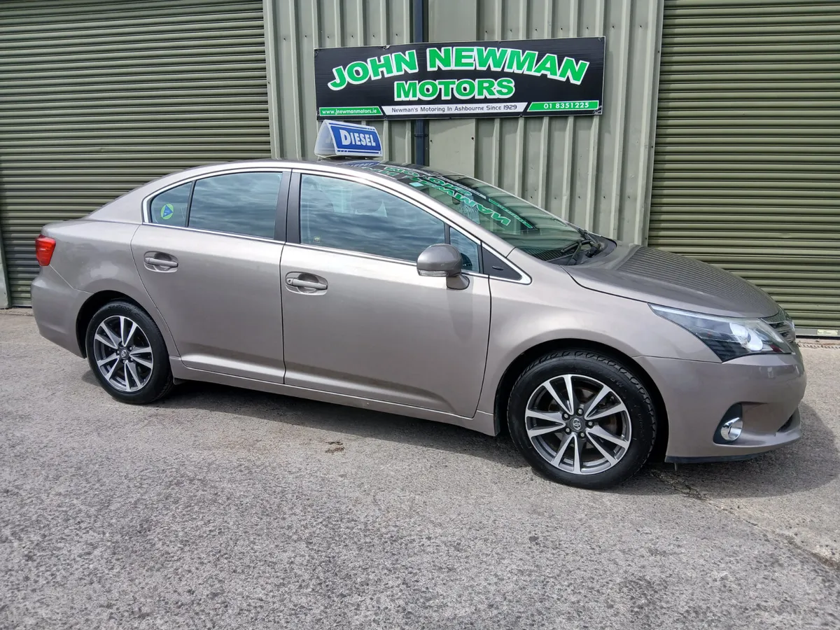 Toyota Avensis diesel hi spec 2015 low mileage - Image 1