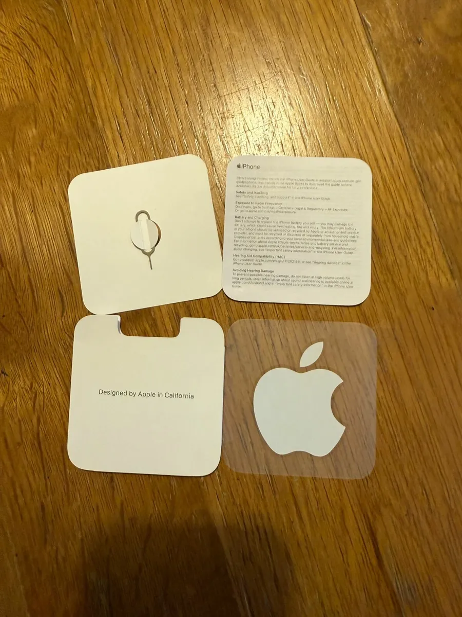 iPhone Xs Max sim-free and unlocked - Image 3