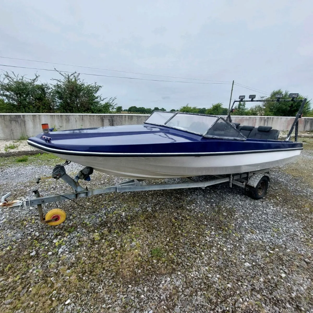 17FT Speed Boat - Image 1