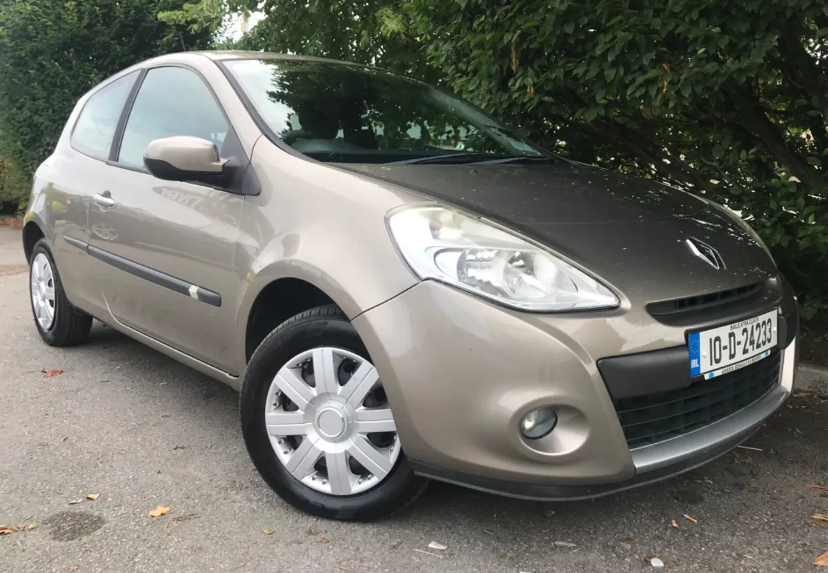 Renault Clio 1.2 16V ROYALE 43K KMS - Image 1