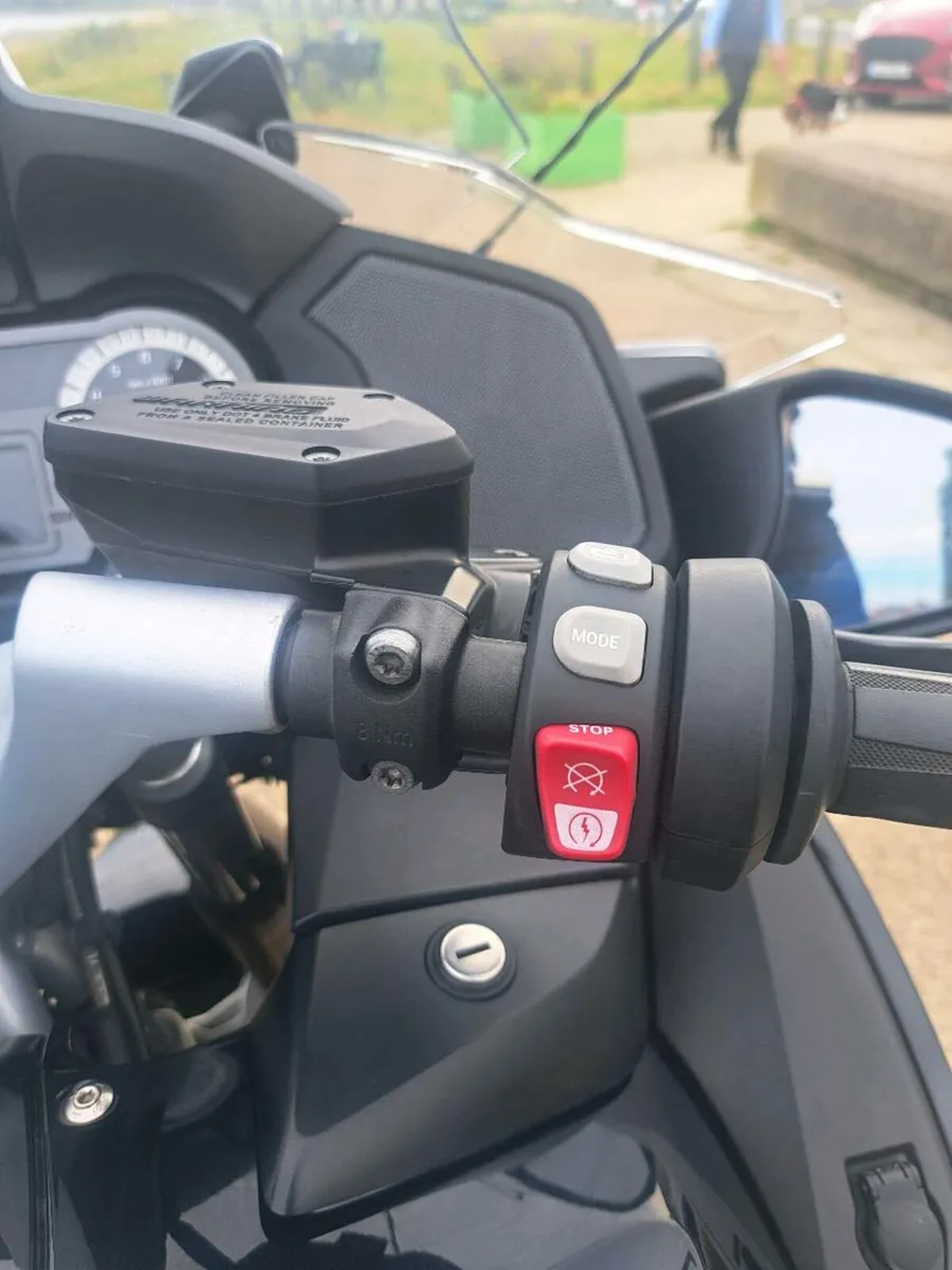 BMW R1250RT LE - Image 4
