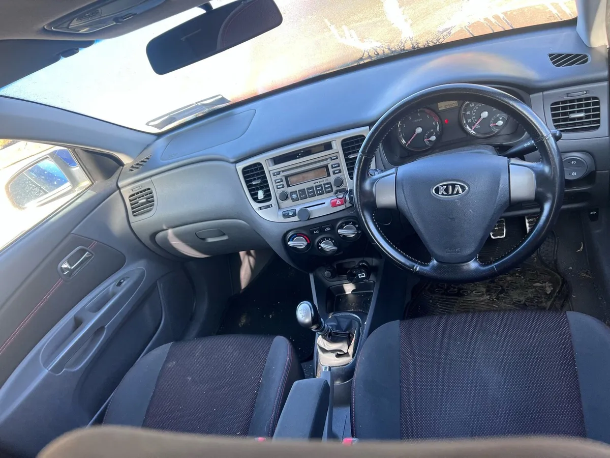 Kia Rio - Image 2