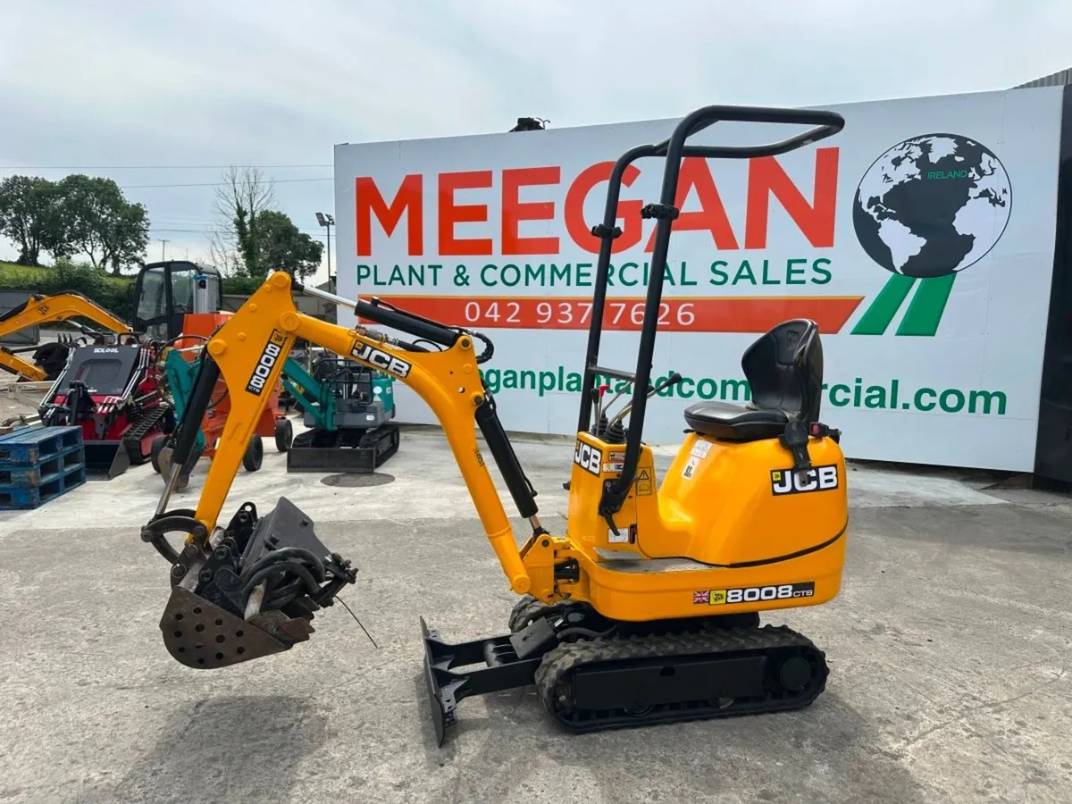 JCB MICRO digger with full set of buckets and ham - Image 1
