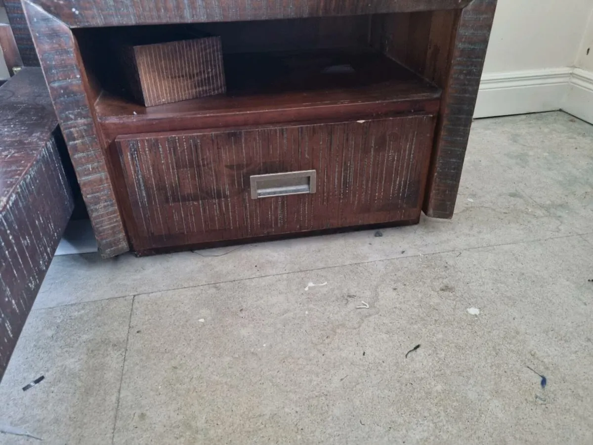 Furniture - Image 4