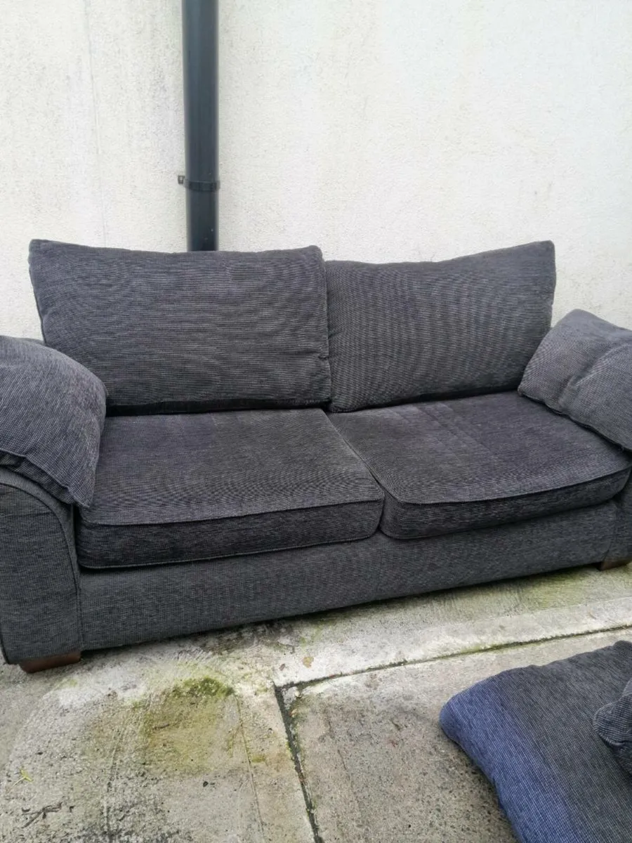 2 seater sofa - Image 2