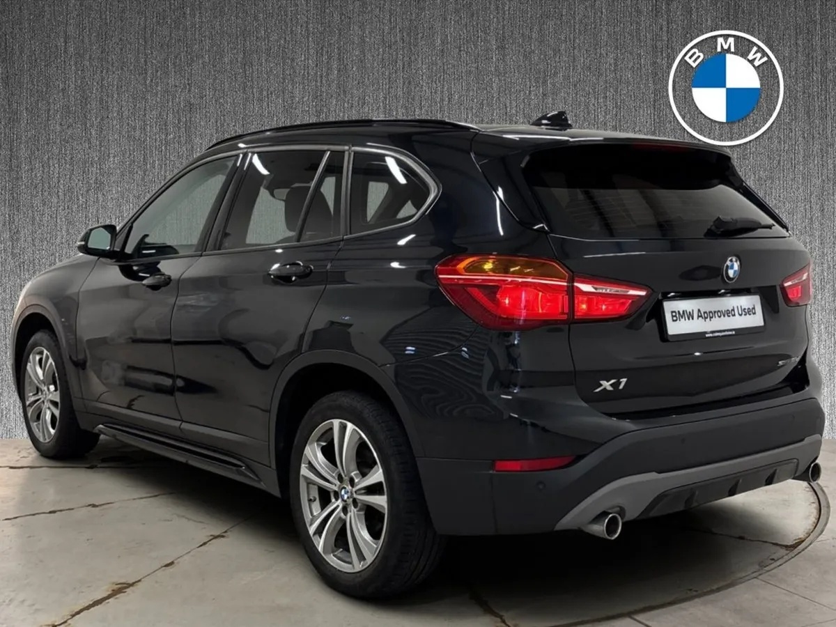 BMW X1 Sdrive18d Sport - Image 3