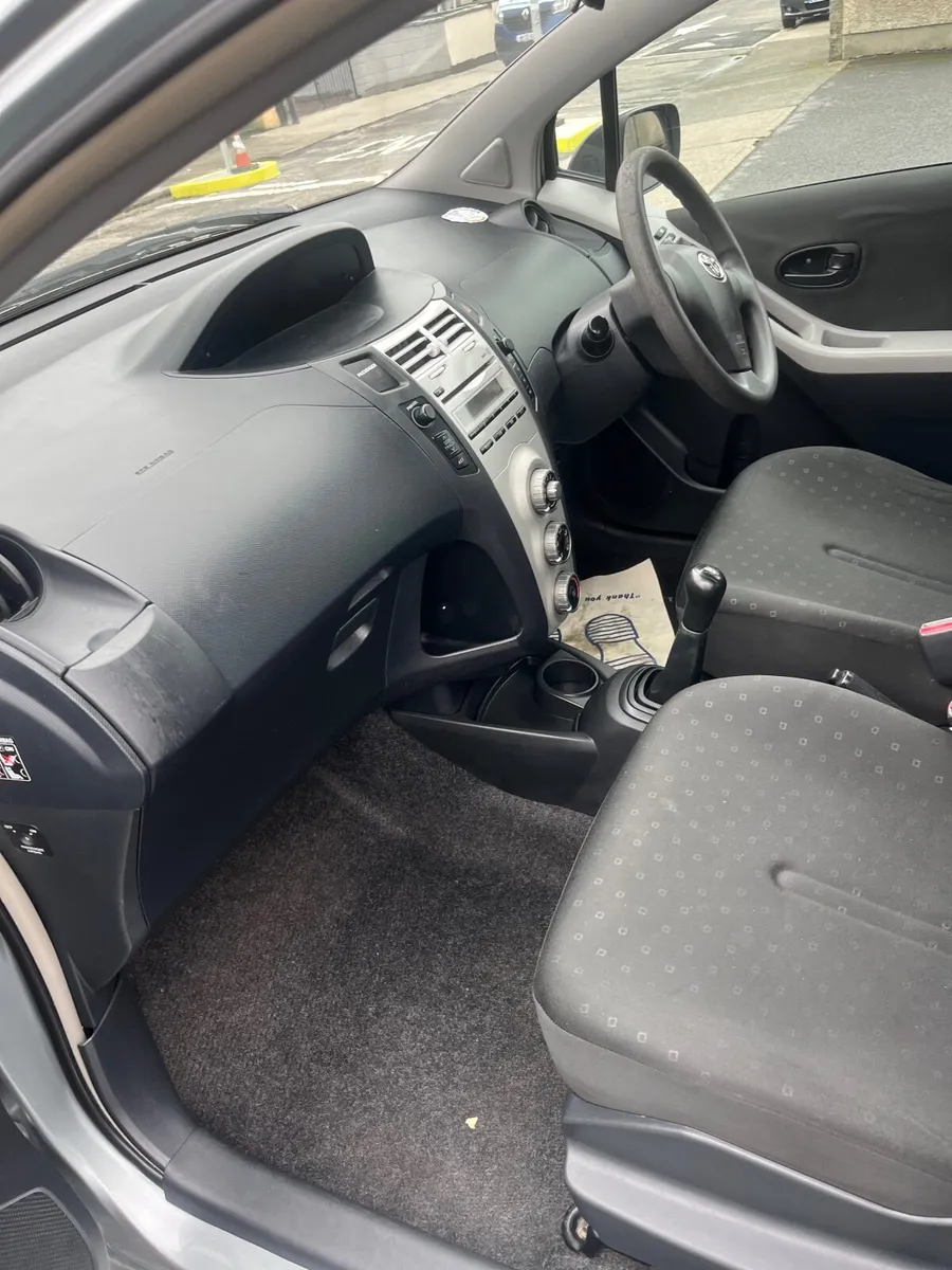 Toyota Yaris 2006 - Image 1