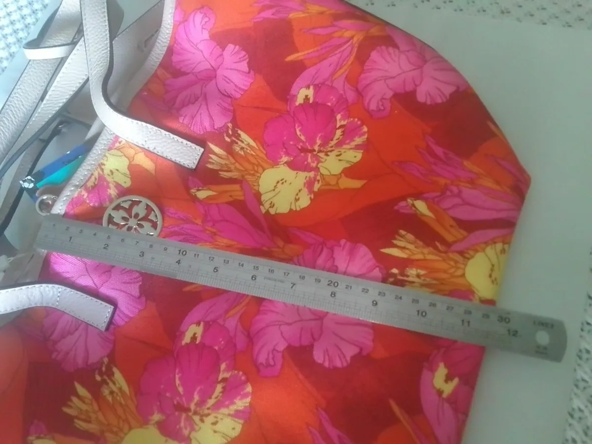 KENZO LEATHER & CANVAS FLOWER PATTERN BAG NEW - Image 3