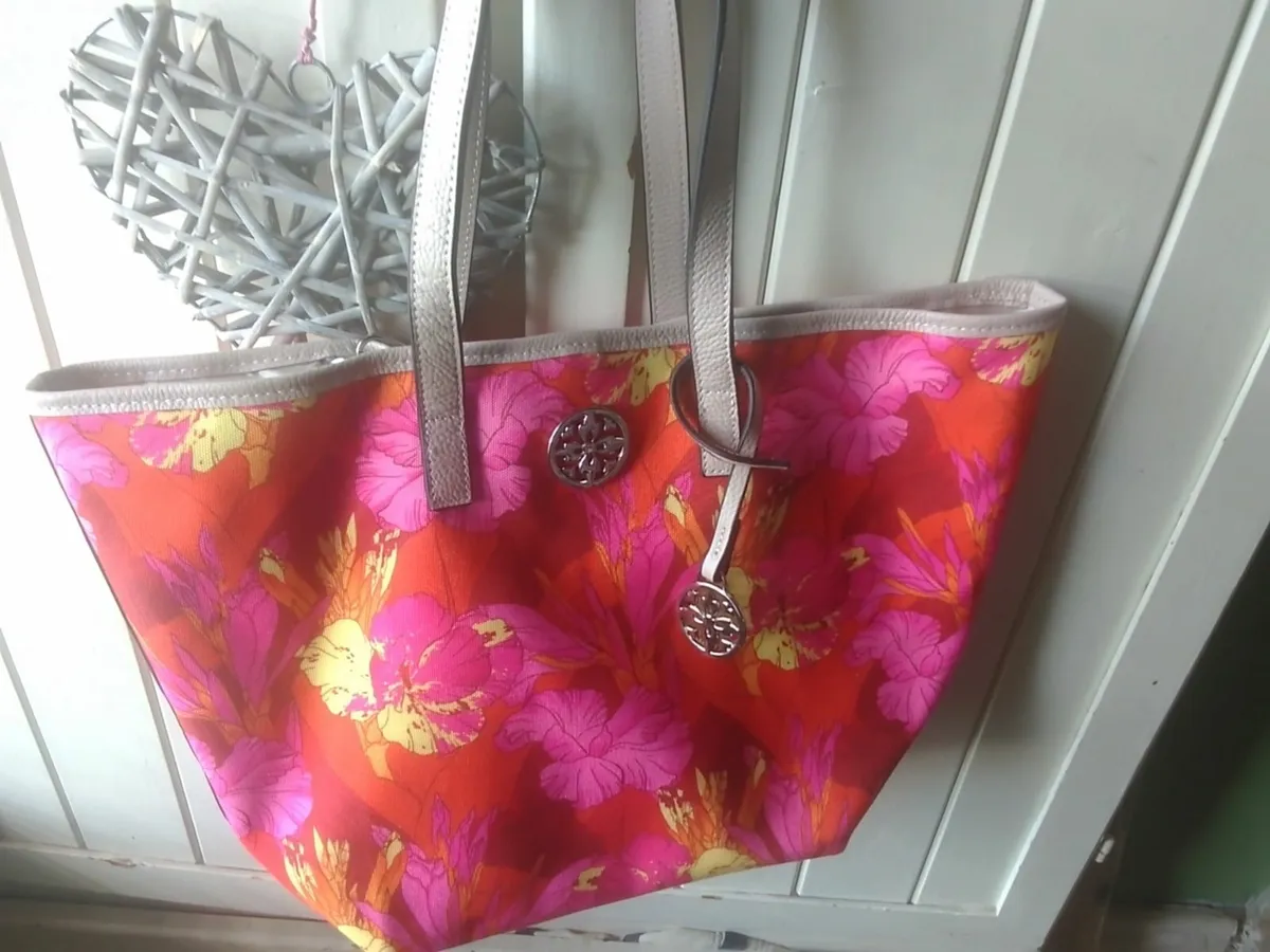 KENZO LEATHER & CANVAS FLOWER PATTERN BAG NEW - Image 1